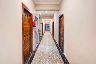 Super Collection O Sector 86 Noida - Noida - 4