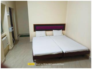 HOTEL New Ashoka ! Near Maa Sidheshwari Kaali Badi - Prayagraj Rambag Railway Station - Prayagraj - 7