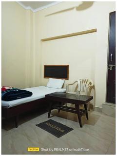 HOTEL New Ashoka ! Near Maa Sidheshwari Kaali Badi - Prayagraj Rambag Railway Station - Prayagraj - 3