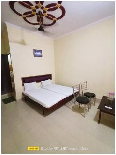 HOTEL New Ashoka ! Near Maa Sidheshwari Kaali Badi - Prayagraj Rambag Railway Station - Prayagraj - 4