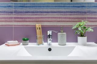 NABARO 53 Grounded Escape si Parcare Privata - 8