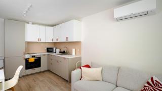 Cozy 1BD Apartment next to NDK - Sofia - 4