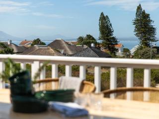 Little Villa by Ideas Cartel - Hermanus - 2
