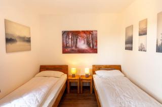 Ferienwohnung Tönjes am Kurpark mit Balkon - 1