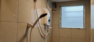 5 Loaves & 2 Fishes Roomstay - Kuching - 1