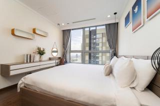 Elara Landmark Apartment - 1