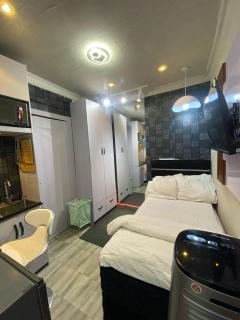 Modern Studio Apartment in Lekki - Lagos - 6