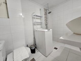 Elegant Experience Stay - Athens Town - 4