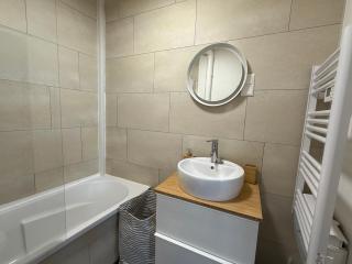 Studio autonomie et confort - Centre ville Boulogne Sur Mer - Baignoire et lave linge - Boulogne-sur-Mer - 3