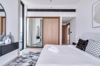 GuestReady - JVC Oasis with city views - 3