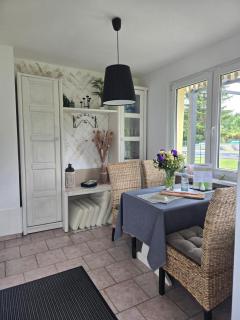 Idyllischer Bungalow am Wasser - Altfriesack - 8
