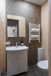 KeyGo #0158 I 1 Bedroom I Balcony I City Center - Erevan - 2
