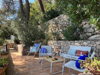 casetta del pertuso con parcheggio - Cala Galera - 8