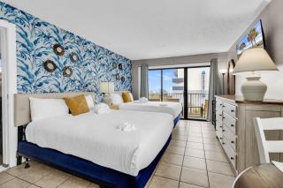 The Beachside Dacha - Lock-Out 2 Bedroom Ocean View Condo - 2