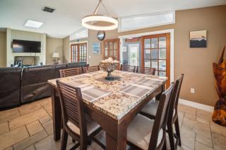 Charming Coastal Retreat Steps From Beach home - St. Augustine - 8