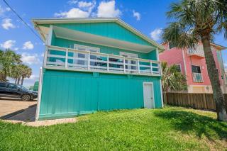 Charming Coastal Retreat Steps From Beach home - 4