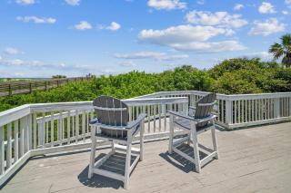 Charming Coastal Retreat Steps From Beach home - St. Augustine - 1