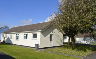 Trem-y-mor, 6 Gower Holiday Village - Knelston - 6