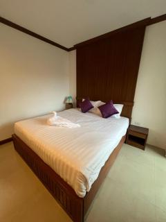 SK Residence And Restaurant Patong - Patong Beach - 5