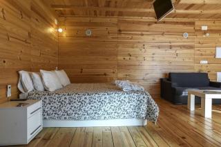 Luxury Glamping Tree House in Galicia, Spain, with Private Outdoor Hot Tub - A Coruña - 9