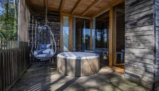 Luxury Glamping Tree House in Galicia, Spain, with Private Outdoor Hot Tub - A Coruña - 2