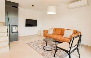 Villa Petrush by Villas Guide - Bale - 3