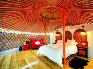 Authentic Mongolian Yurt for Spiritual Getaways in Spain - Casas del Castañar - 0