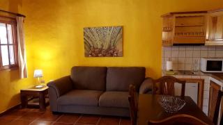 Rustic Holiday Rental with a Fabulous Pool near Agaete in Gran Canaria, Spain - Guayedra - 6