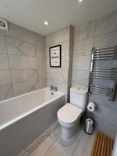The Cedar - Free Parking, Netflix, Near M1, M69 - Enderby - 8