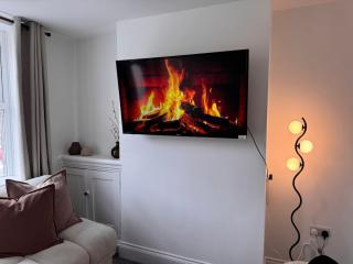 The Cedar - Free Parking, Netflix, Near M1, M69 - Enderby - 5