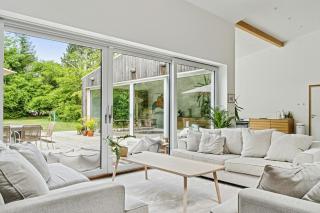 Family-Friendly Oasis With Pool And Cinema - Vejby - 3