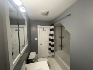Comfy 2 Bed 1 Bath with Wifi in College and Restaurant Area - Springfield - 8