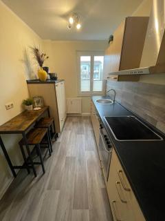 Charming 4-Person Apartment in Hoyerswerda City Center - Hoyerswerda - 2
