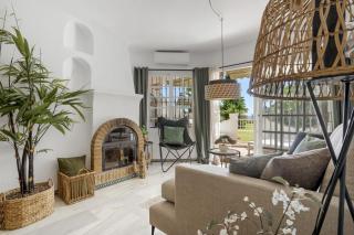 Mirazul - Beachfront Apartment in Calahonda - Mijas - 2
