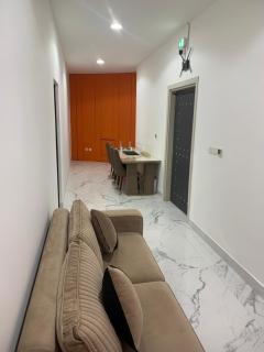Luxury apartment with sea view - Ajman - 1