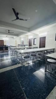 Devashrey Hostel - Zeus - Hyderabad - 2