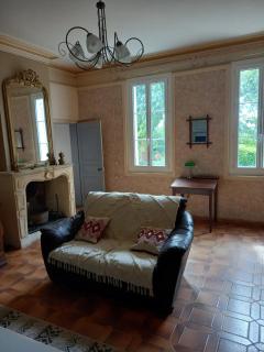 Chateau Colette - - 5