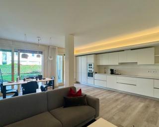 La Vita LakeView - Garden & Pool - Sarnico - 8