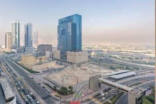 High-Floor 2BR with Pool and City Views, Near Tram Station and Dubai Marina Walk, Marina Heights, Dubai Marina by Deluxe Holiday Homes - 6