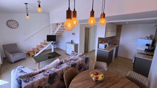 Apartments Danica - Petrovac na Moru - 0