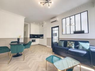 Nestor&Jeeves - EMERAUDE - Central - Modern - Nice - 9