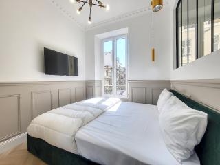 Nestor&Jeeves - EMERAUDE - Central - Modern - Nice - 3