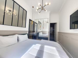 Nestor&Jeeves - EMERAUDE - Central - Modern - Nice - 2