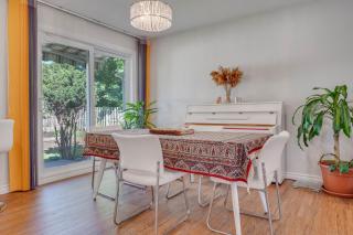 Room in cozy home - 3