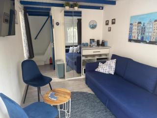 LittleHouseAmsterdam - 8