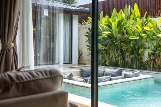 Luxurious Arakana Villa with Pool - 2