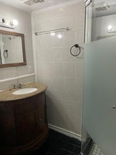 Peace and Comfort 1-bedroom basement Apartment - Brampton - 8