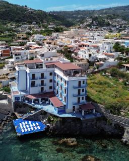 Hotel Rocce Azzurre - Lipari - 0