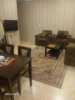 العييري للشقق المخدومة الدمام 8 - 1