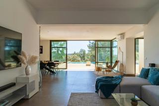 Beautiful Modern Villa Near Montpellier - 8
